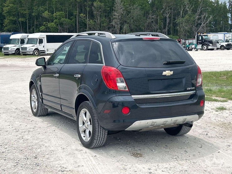 2015-chevrolet-captiva-image-2