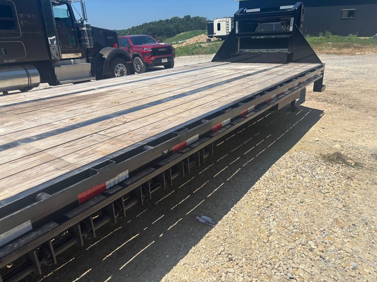 2026-gooseneck-load-trail-image-18