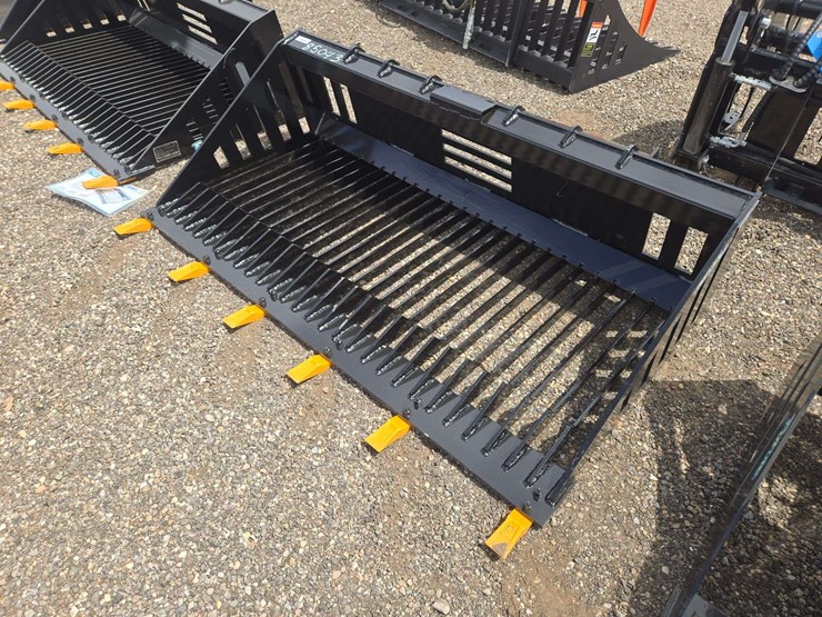 future-ft-rb66-skid-steer-rock-bucket-image-6