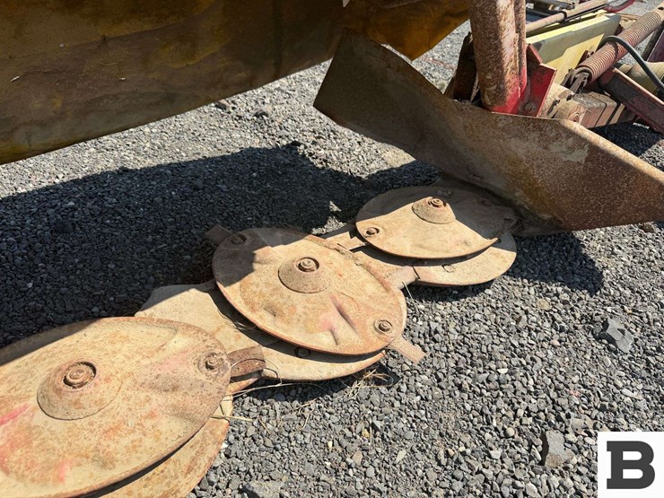 new-holland-nh442-disc-mower-image-6