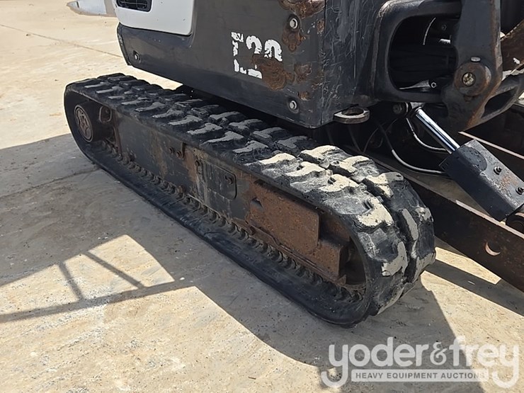 2019-bobcat-e20-image-13