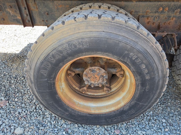 1998-cummins-m11-image-80