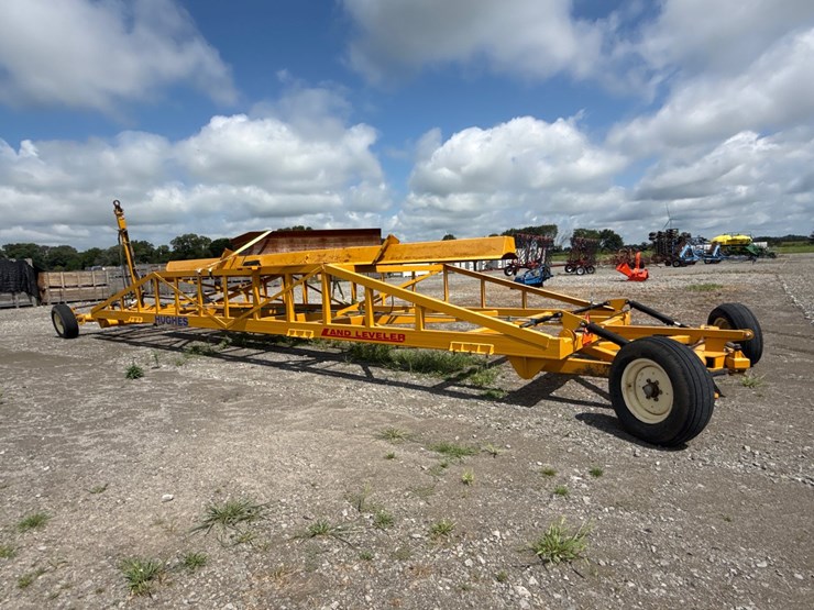 #421-•-hughes-ll2035-20'x35'-land-leveler-inv#-42746-image-4