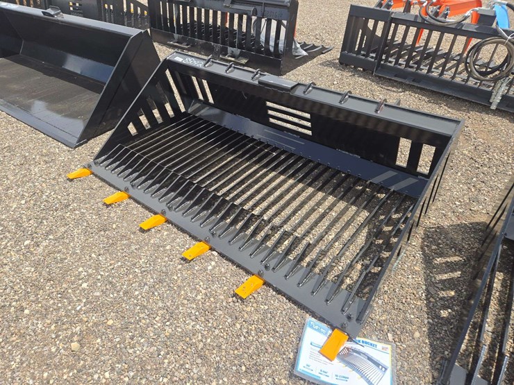 future-ft-rb66-skid-steer-rock-bucket-image-5