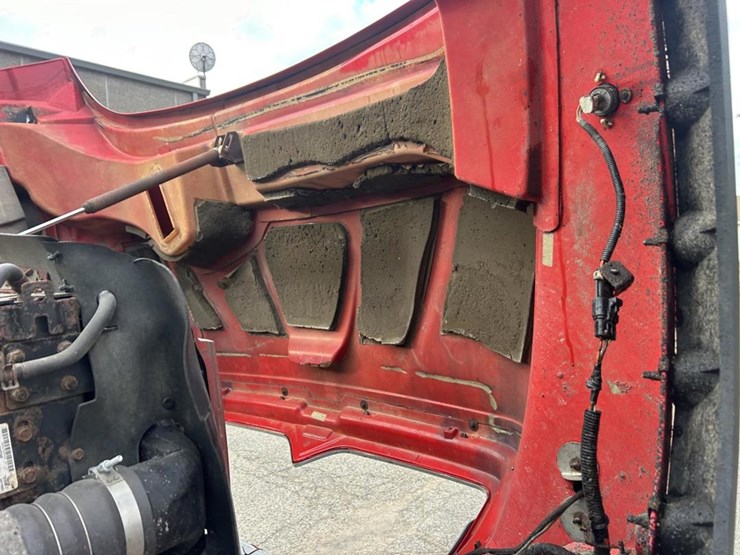 #1451-•-2013-international-workstar-tri-axle-dump-truck-image-31