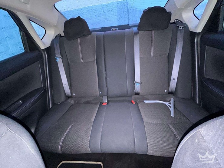 2016-nissan-sentra-sedan-image-21