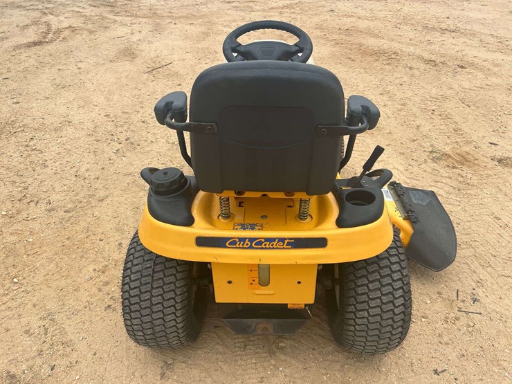 cub-cadet-lt1050-image-3