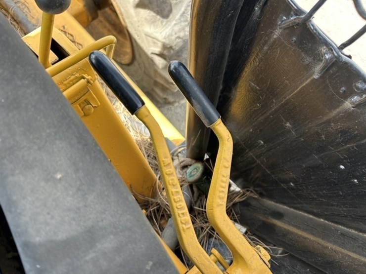 john-deere-740-image-26