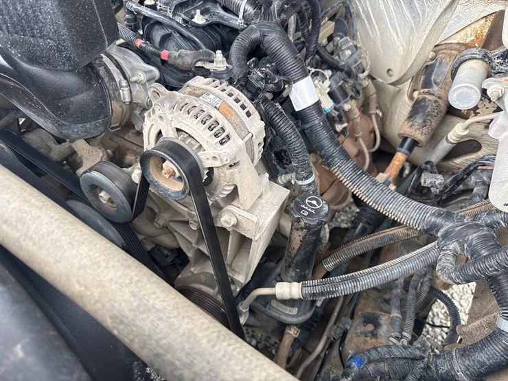 2017-gmc-3500hd-image-17