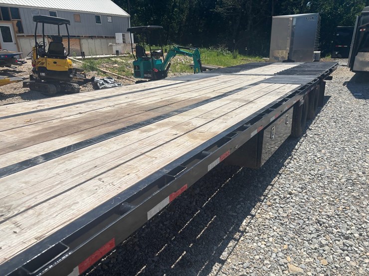 2026-gooseneck-load-trail-image-10
