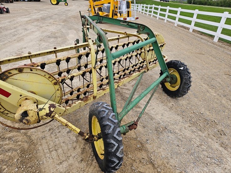 john-deere-660-image-17
