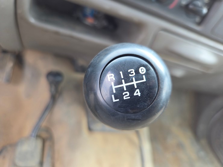 2001-ford-f550-image-54