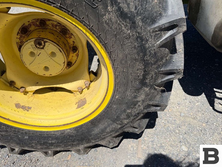 john-deere-6210-image-13