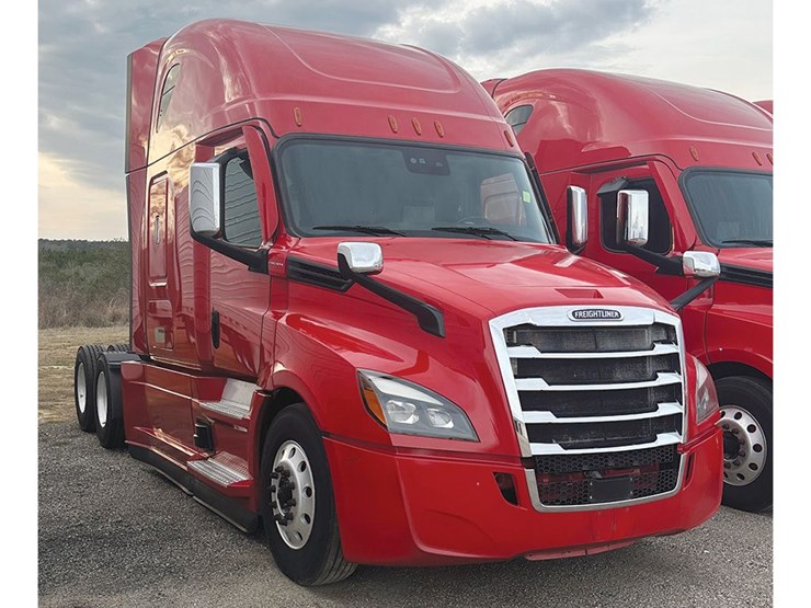 2023-freightliner-cascadia-126-image-1
