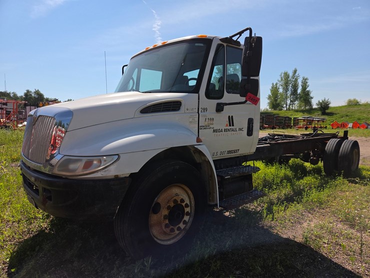 international-4300-sba-image-1