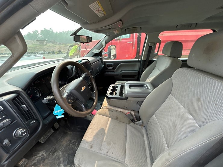 2019-chevrolet-silverado-3500hd-image-45