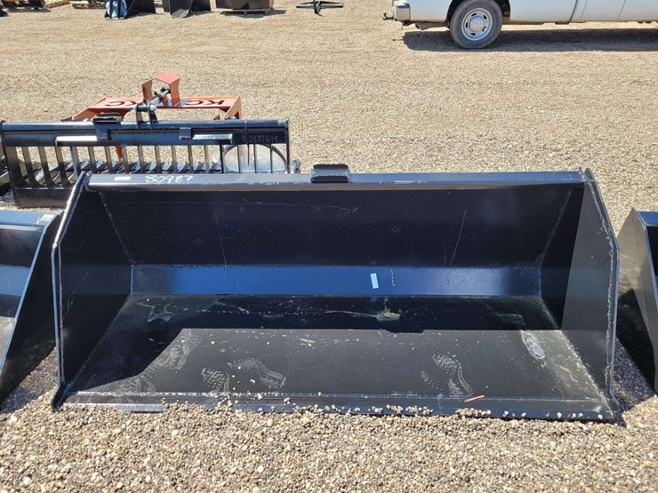 84-in.-skid-steer-snow/litter-bucket-image-1