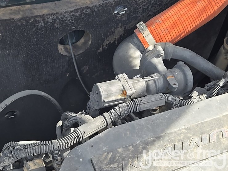 hyundai-hx260l-image-63