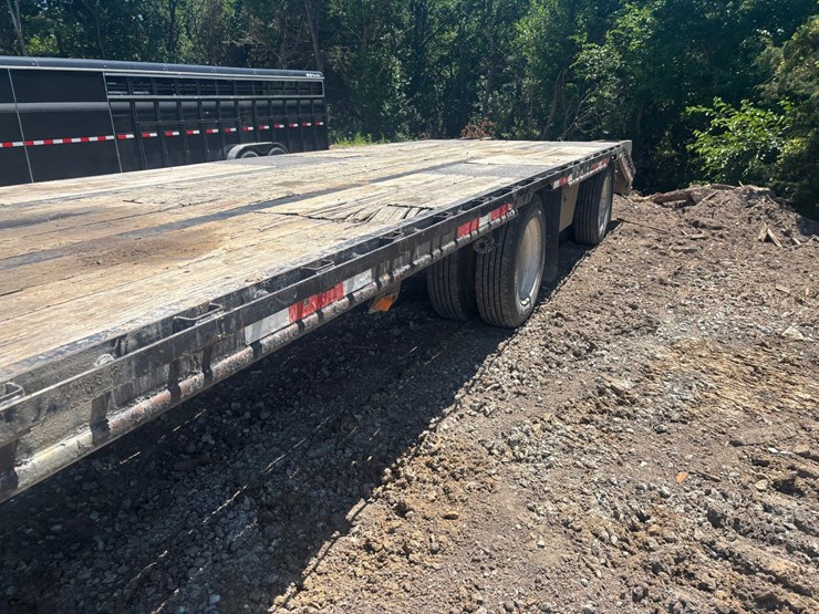 #2252-•-2008-maurer-manufacturing-53'-step-deck-semi-trailer-image-11