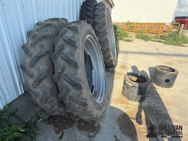 case-ih-magnum-245-image-3