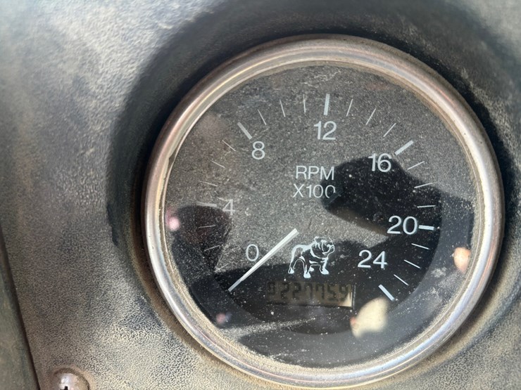 mack-rd688s-image-55