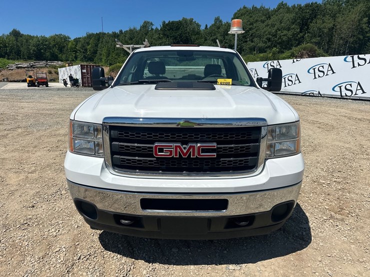 2011-chevrolet-2500-image-11