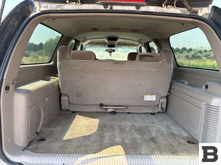 2005-gmc-yukon-xl-image-15