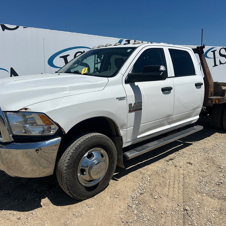 2017 DODGE 3500