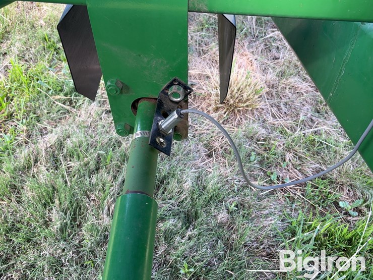 j&m-1151-grain-cart-image-18