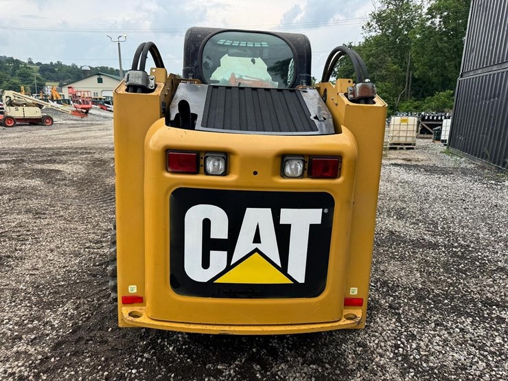 2008-caterpillar-246c-image-5
