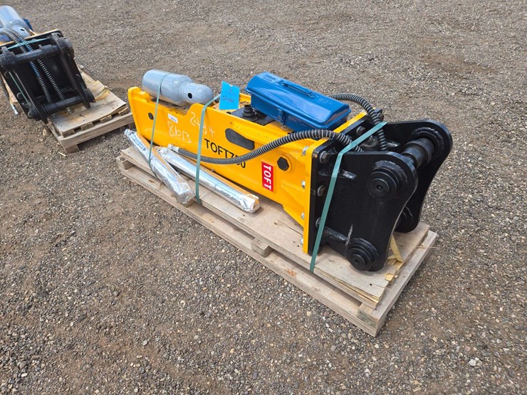 2025-toft-750-hydraulic-breaker-image-1