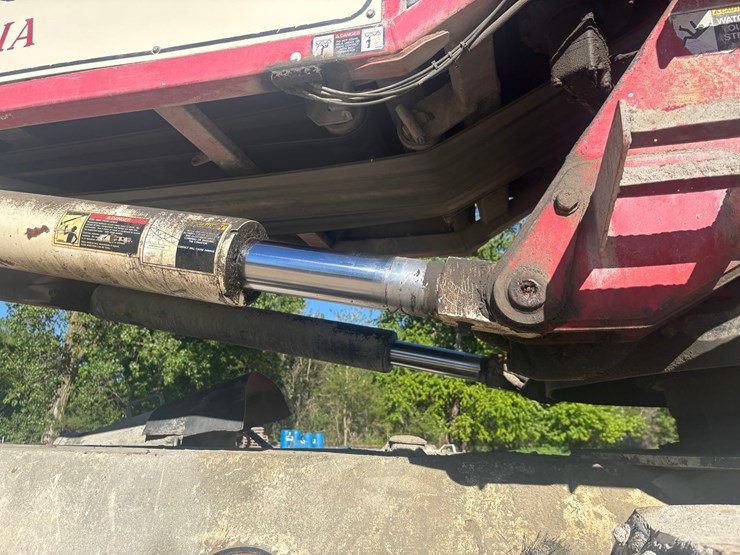 mack-rd688s-image-107