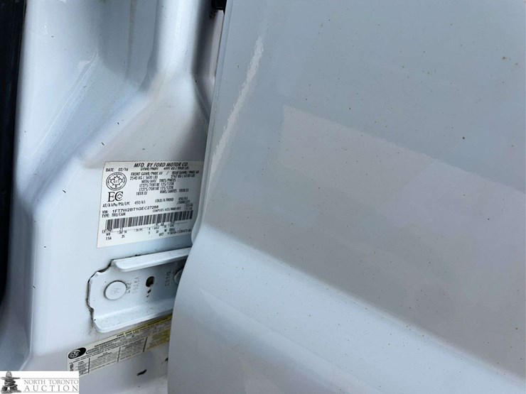 2016-ford-f250-image-15