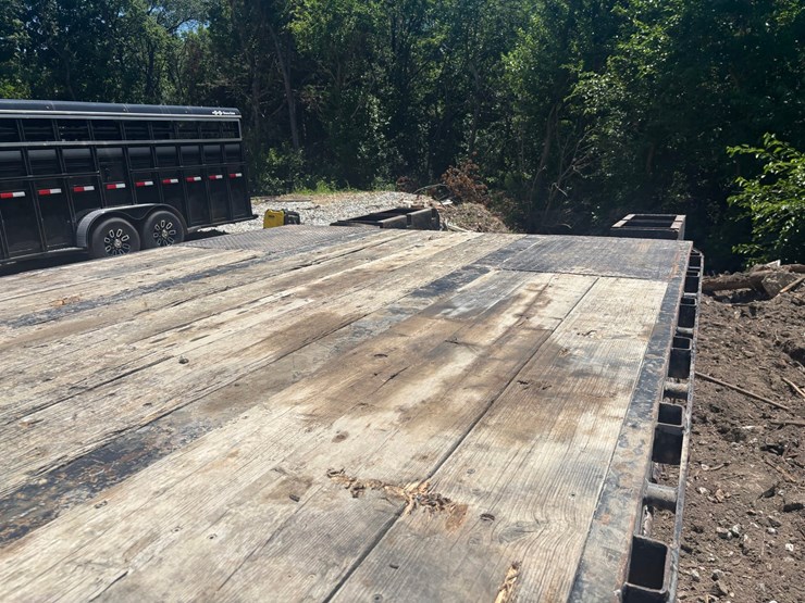 #2252-•-2008-maurer-manufacturing-53'-step-deck-semi-trailer-image-42