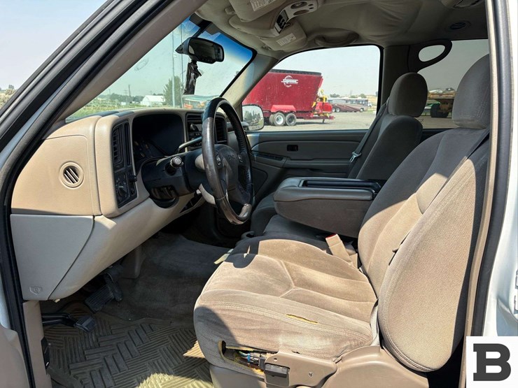 2005-gmc-yukon-xl-image-18