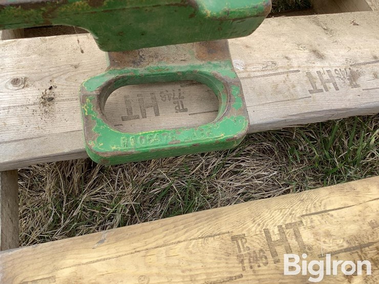 john-deere-various-tractor/tillage-parts-pallet-image-15