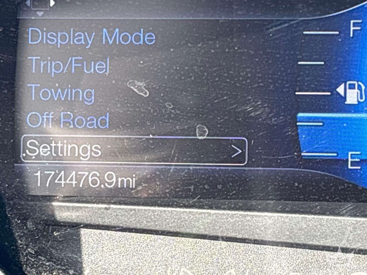 2015-ford-expedition-platinum-image-6