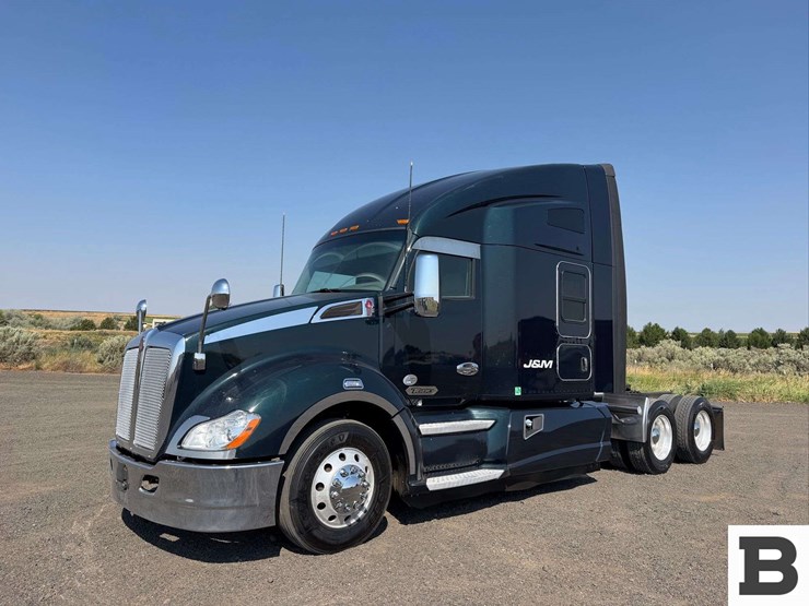 2016-kenworth-t680-image-2