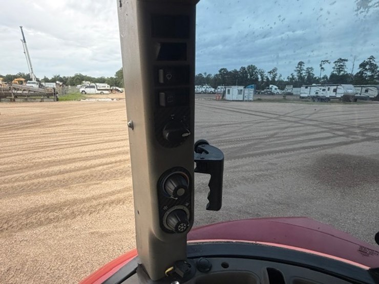 #39100-•-case-75c-tractor-image-67