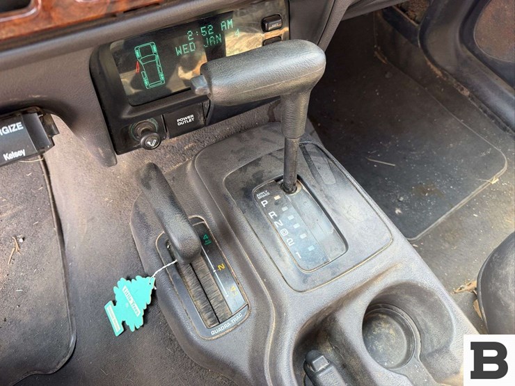 1997-jeep-grand-cherokee-image-25