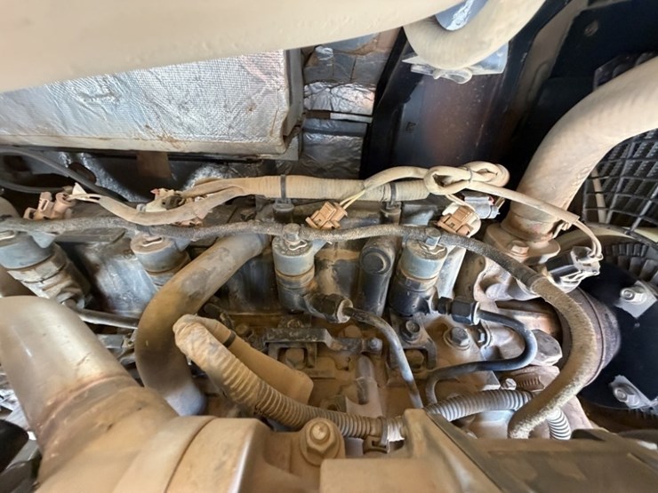2013-deere-50g-image-23