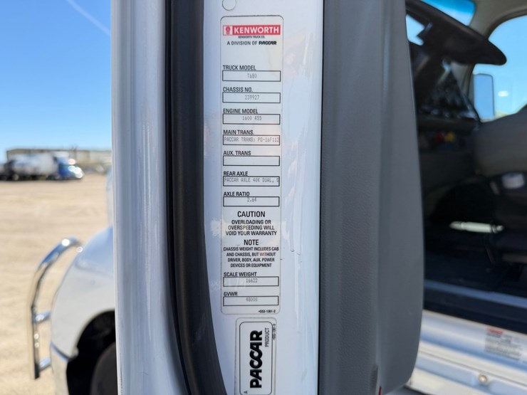 2018-kenworth-t680-image-81