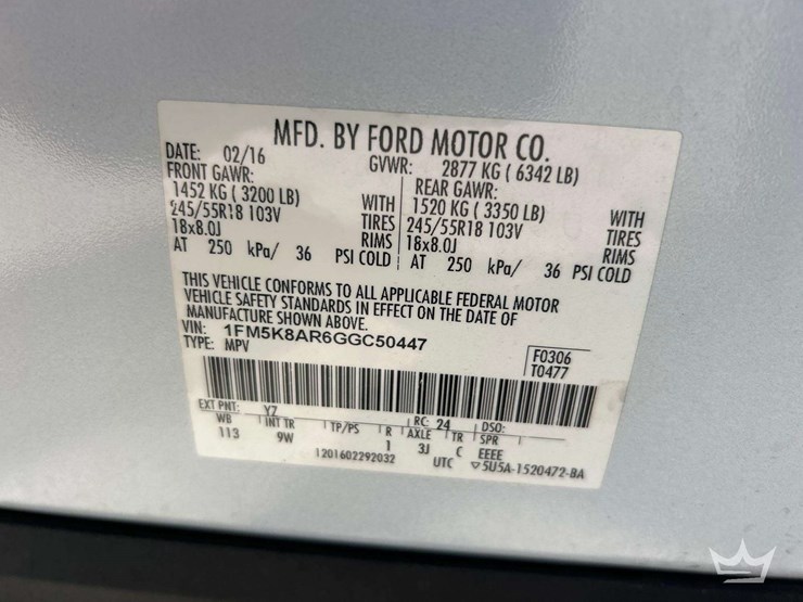 2016-ford-explorer-image-5