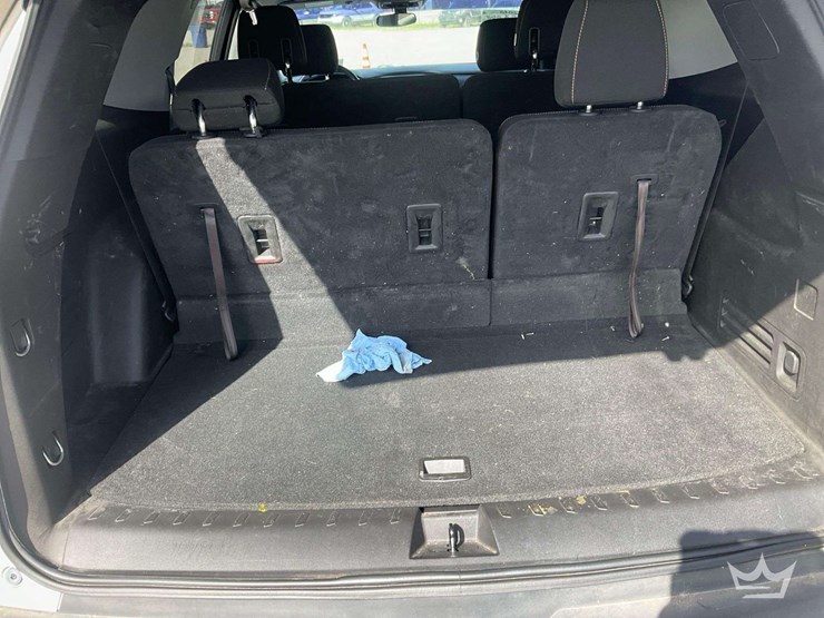 2018-chevrolet-traverse-image-35