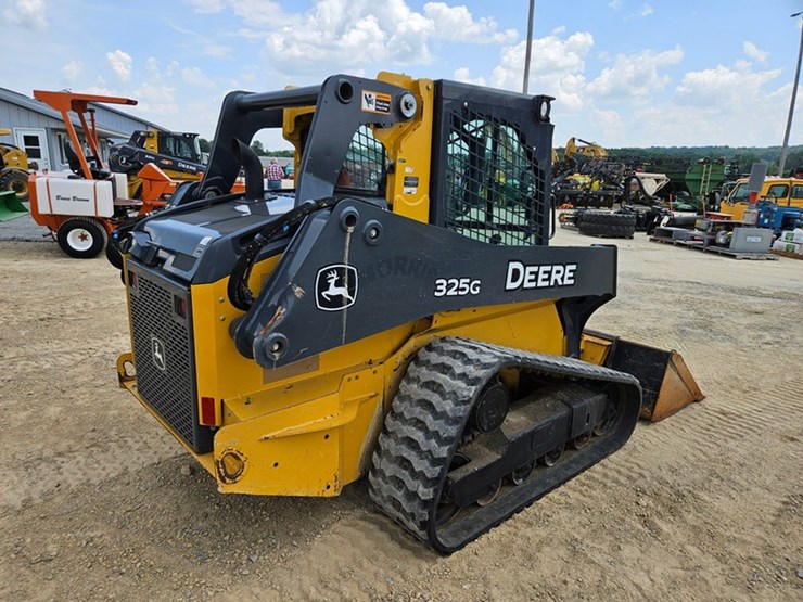 deere-325g-image-5
