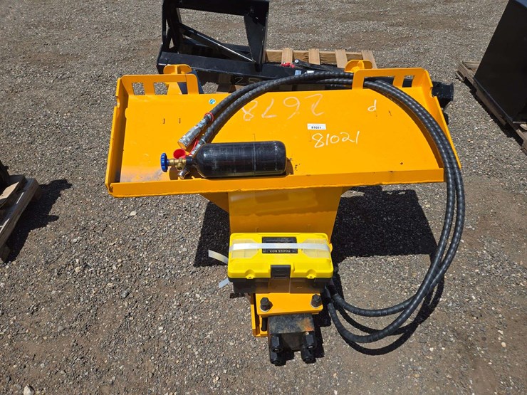 2026-skid-steer-ap680-breaker-hammer-image-2