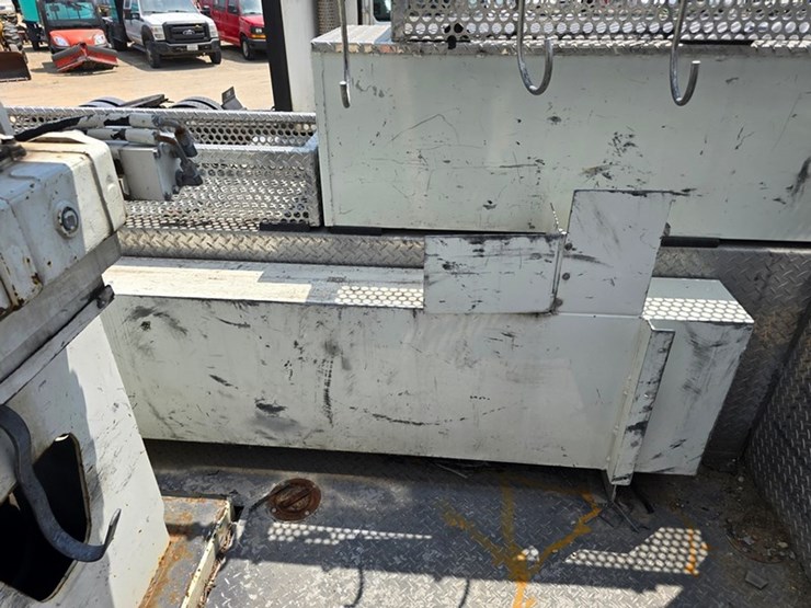 2010-international-durastar-4400-image-20