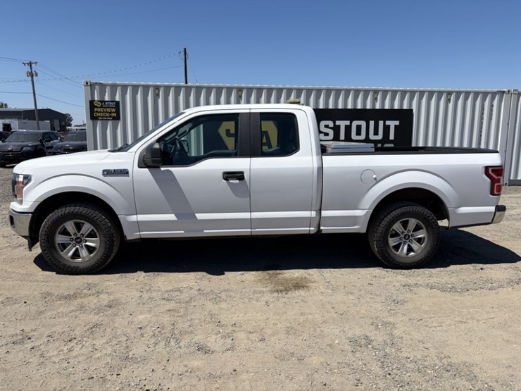 2019-ford-f150-xl-image-7