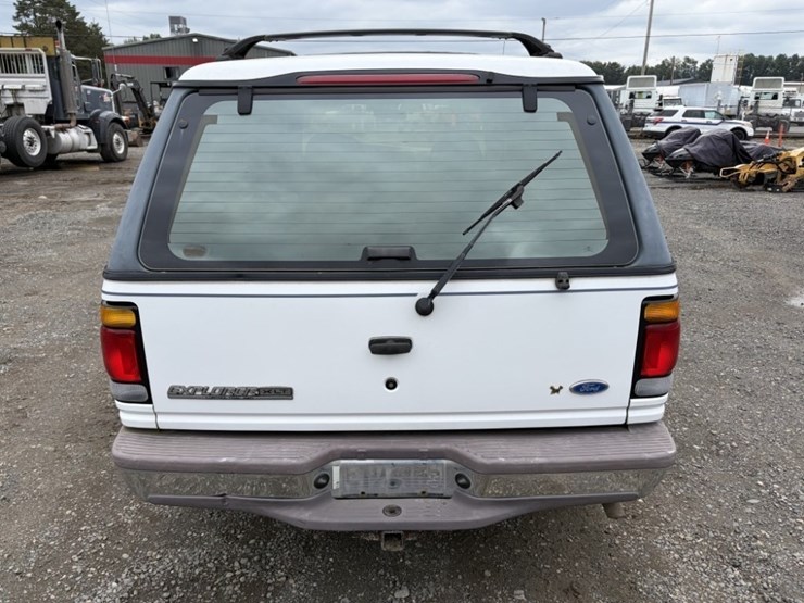 1996-ford-explorer-image-5