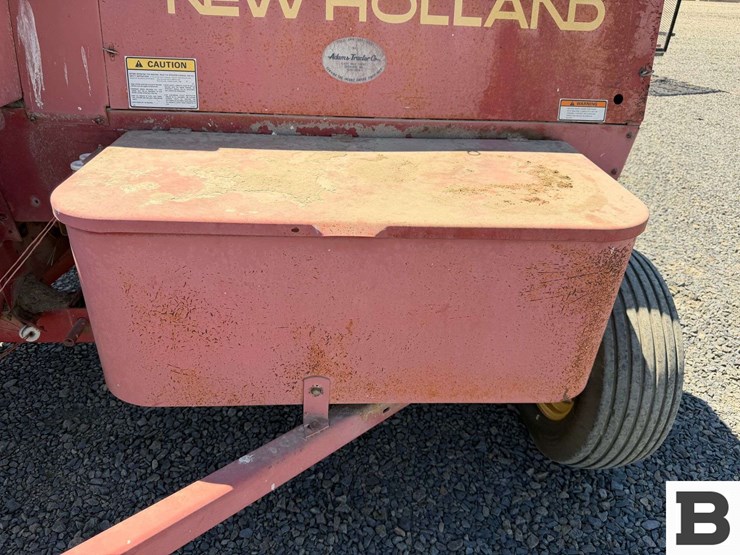 1975-massey-ferguson-235-image-21